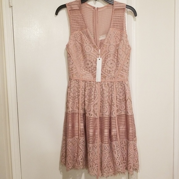 💕ADELYN RAE💕 Pink Crochet Lace Short Dress - Picture 7 of 8